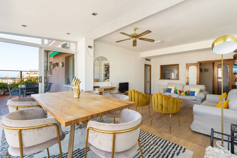 Apartment with terrace | Next to Sagrada Família | Dogs allowed — photo 2