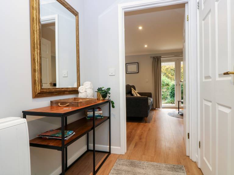 Child-friendly cottage with yard & terrace | Dogs allowed — photo 4