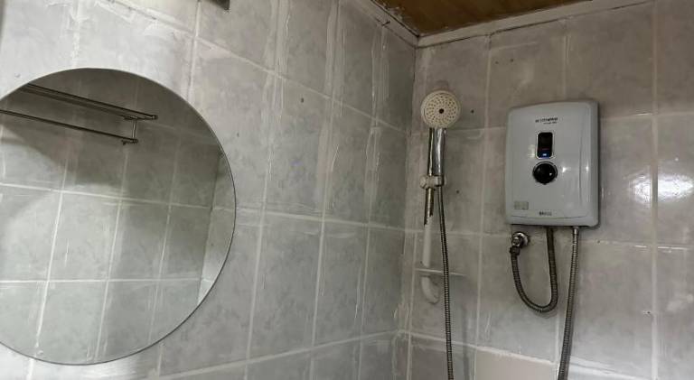 Lovely serviced apartment with patio | Good for workation | Pets allowed — photo 2