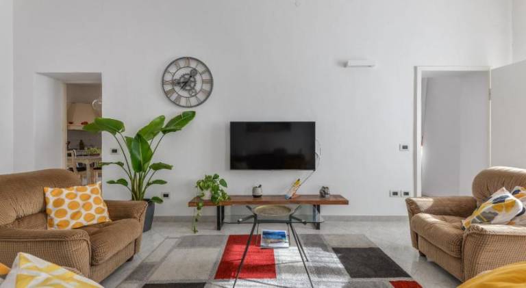 Holiday apartment with 2 rooms for 6 persons — photo 2