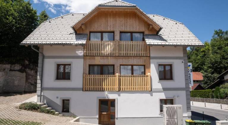 Holiday apartment with sauna & terrace — photo 4