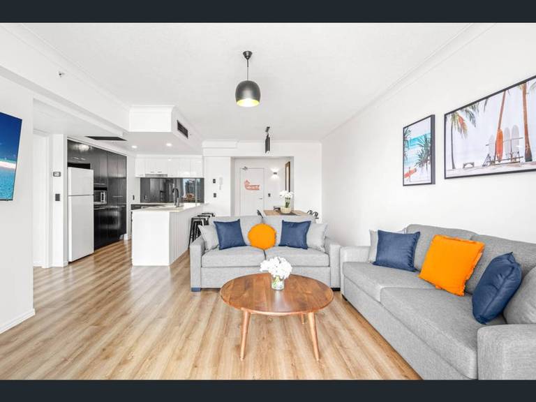 Apartment Surfers Paradise