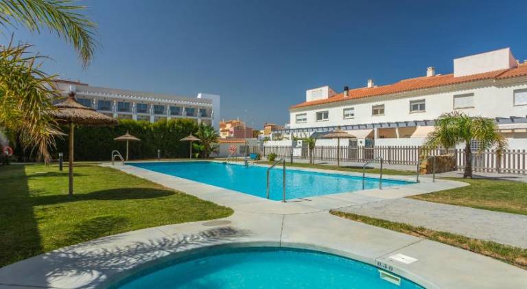 Wonderful rental apartment with pool | Close to the beach | Dogs allowed in Tarifa