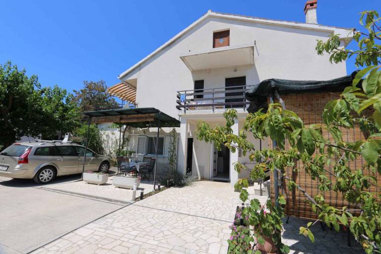 Lovely studio with BBQ & terrace | Pet-friendly — photo 4