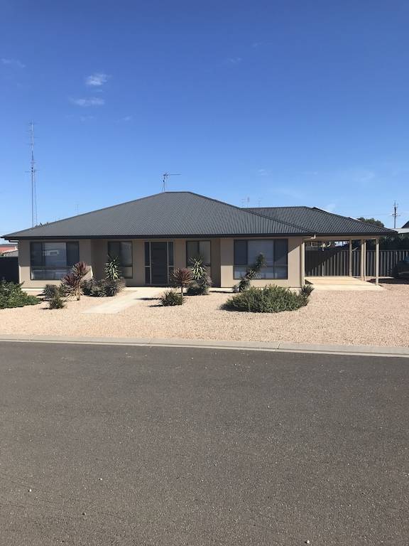 House Moonta Bay