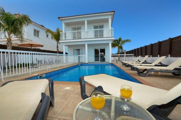 Villa Ayia Napa