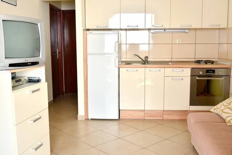 Two bedroom apartment near beach Pisak, Omiš (A-658-b) — photo 4