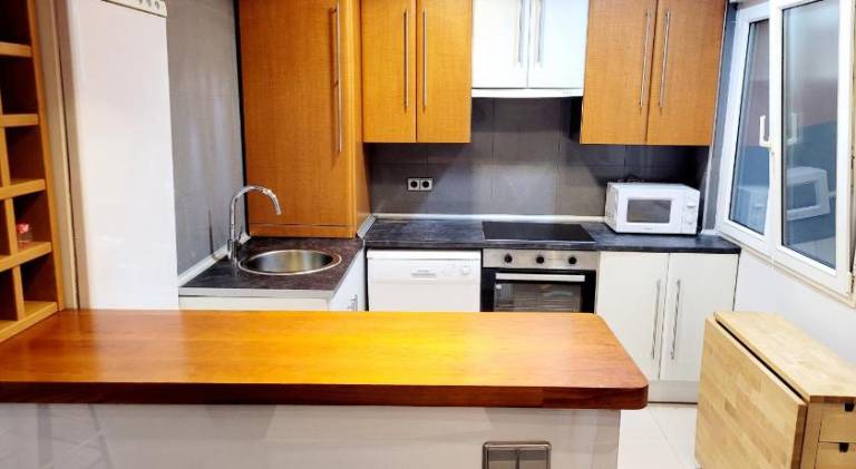 Apartment with 2 rooms for 6 persons — photo 3