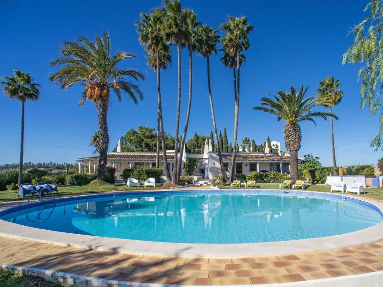 Casa Tavira