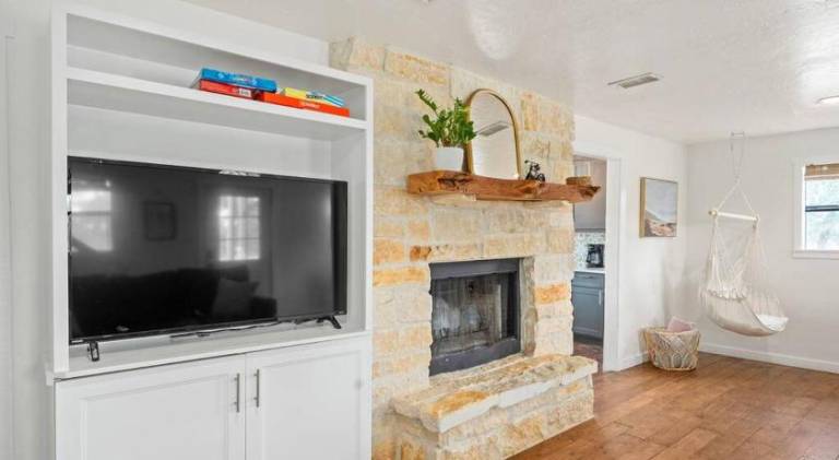 House with 2 rooms for 6 persons — photo 4