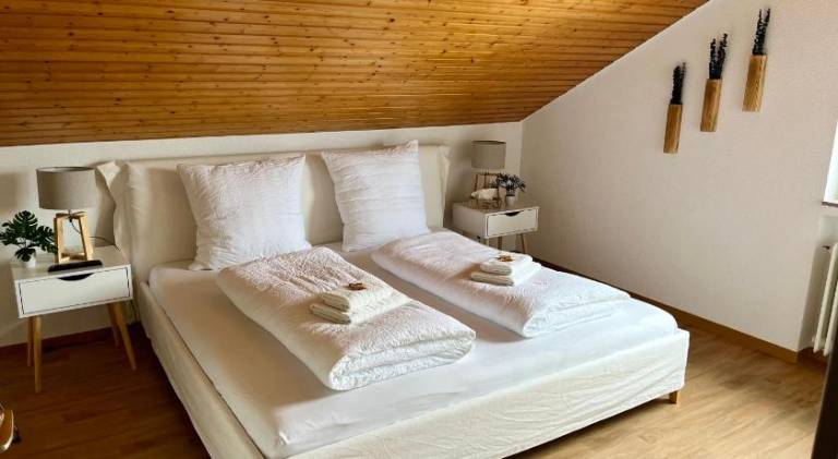 Holiday apartment with 2 rooms for 6 persons — photo 2