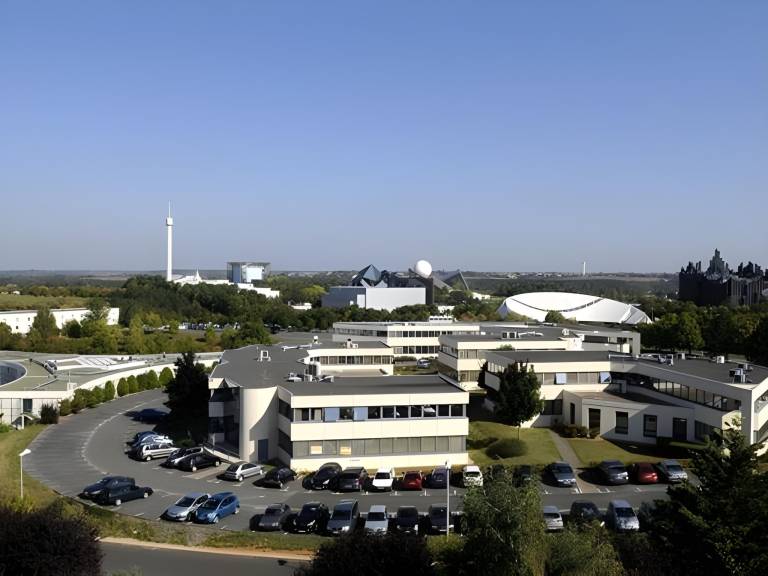 Hotel Du Parc - Pirates in Chatellerault