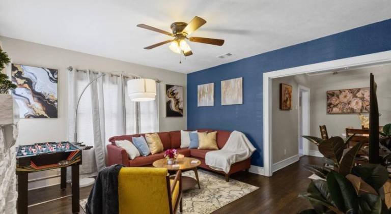 Vacation home | Good for workation | Dogs allowed in Fort Worth, TX