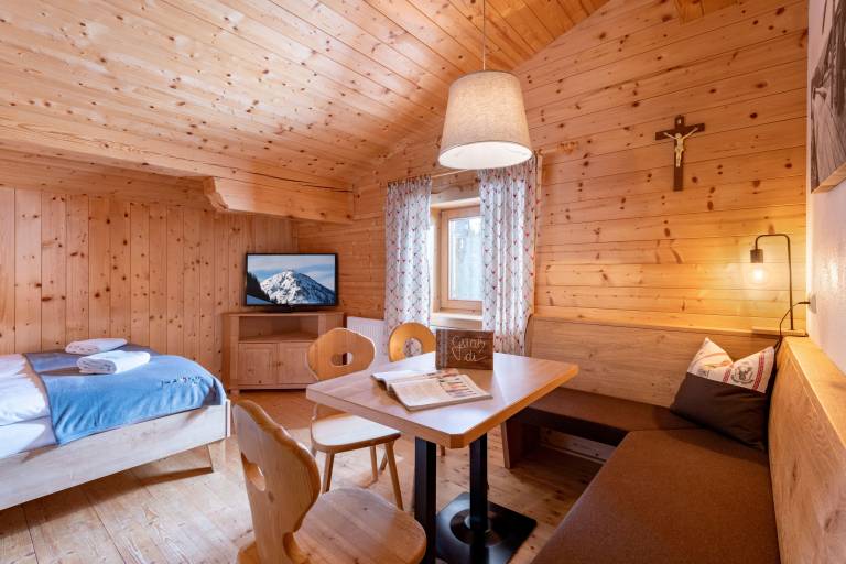 Apartment with 1 room for 5 persons — photo 4