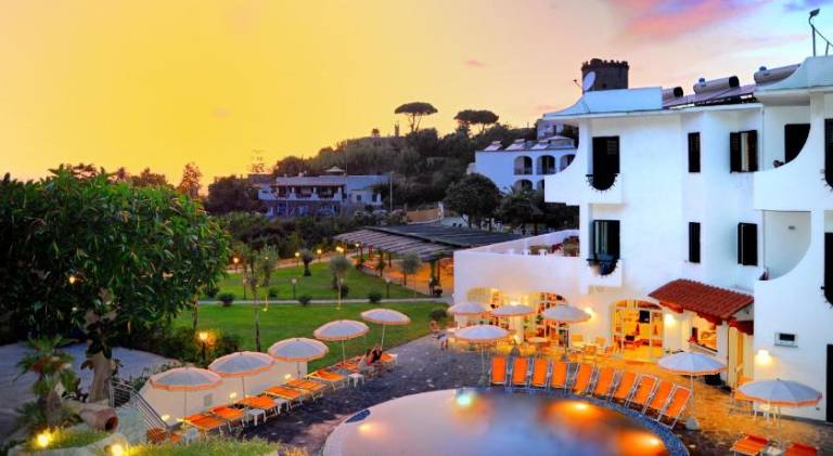 Hotel Park Victoria in Serrara Fontana
