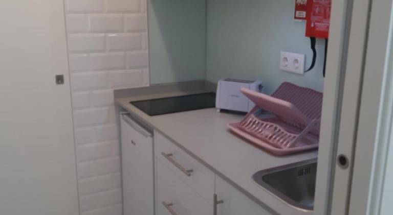 Rental apartment | Close to Monastery of Santa Cruz | Pet-friendly — photo 4