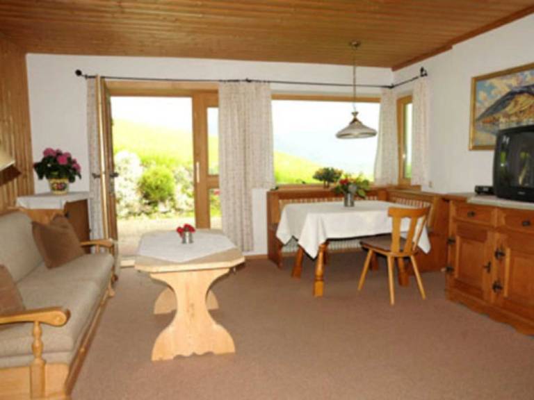 Ferienwohnung mit Hund inBad Wiessee Bayern f&uuml;r max. 3 Personen