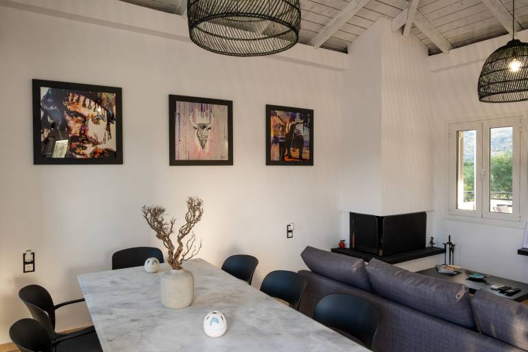 Kournas-Sleeps8-Parking-Garden-Pool-PetFriendly — photo 5