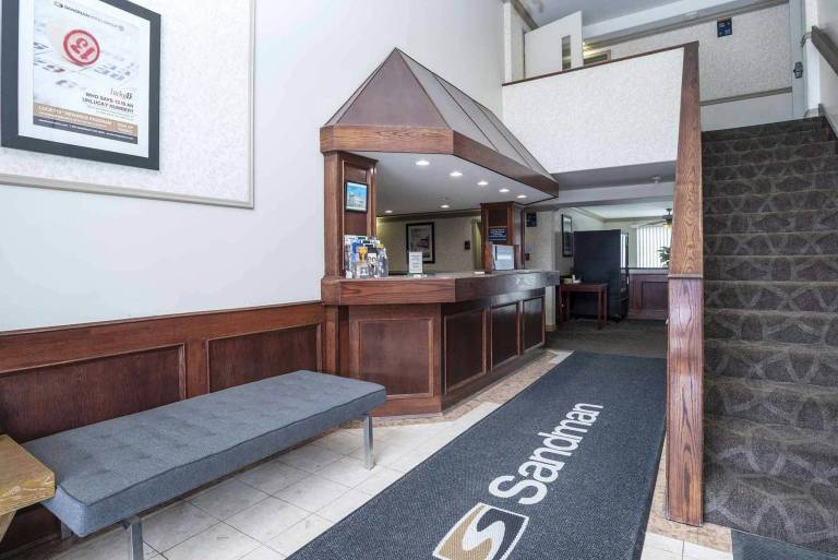Sandman Inn Smithers — photo 2