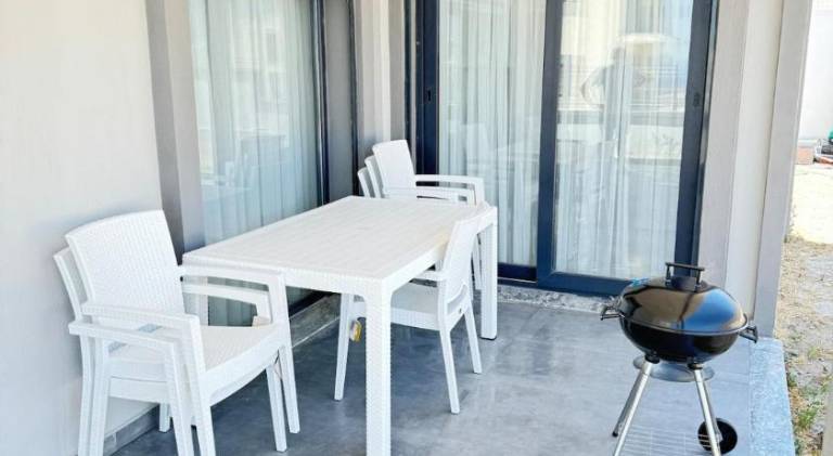 Villa with patio | Pets are welcome — photo 5