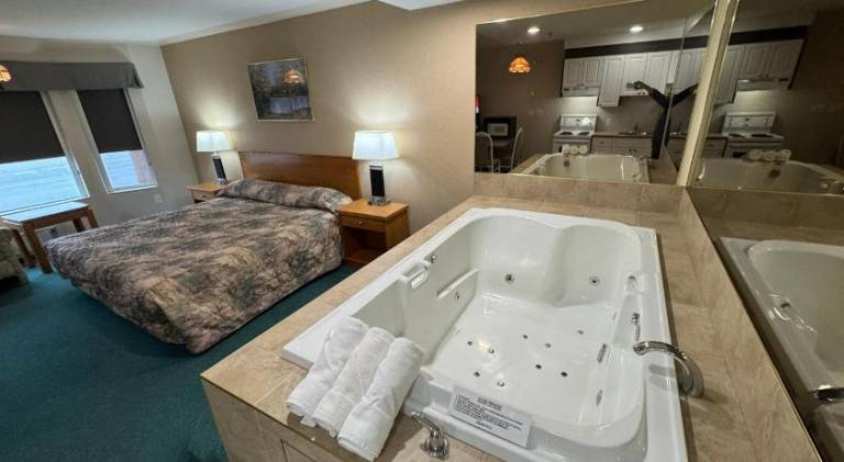 Western Budget Motel 1 & 2 Whitecourt — photo 2