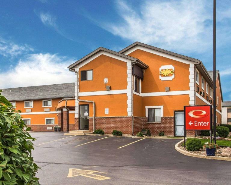 Econo Lodge Cedar Rapids South in Cedar Rapids, IA