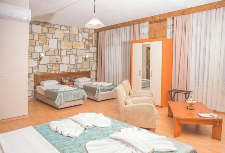 Unterkunft Yenifoça