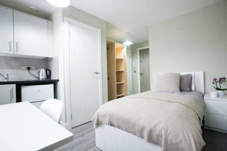 Colchester Studio Suites in Colchester