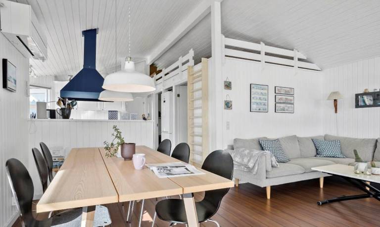 Cottage by Kolding Fjord with panoramic view — photo 3