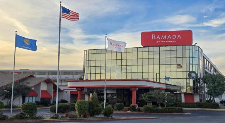Ramada by Wyndham Tulsa Broken Arrow — photo 2