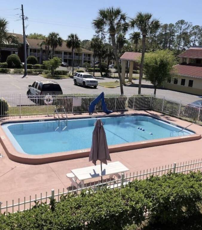 JAX INN — photo 4