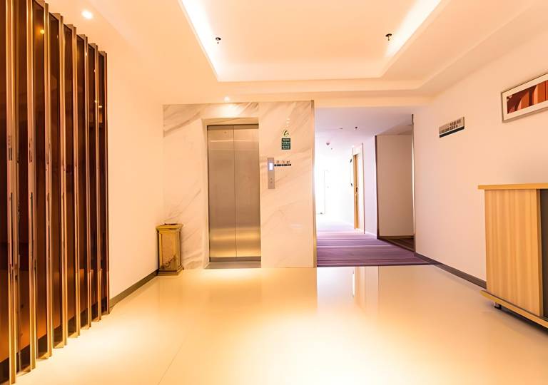 City Comfort Inn Guangzhou Shijing Metro Station — photo 3