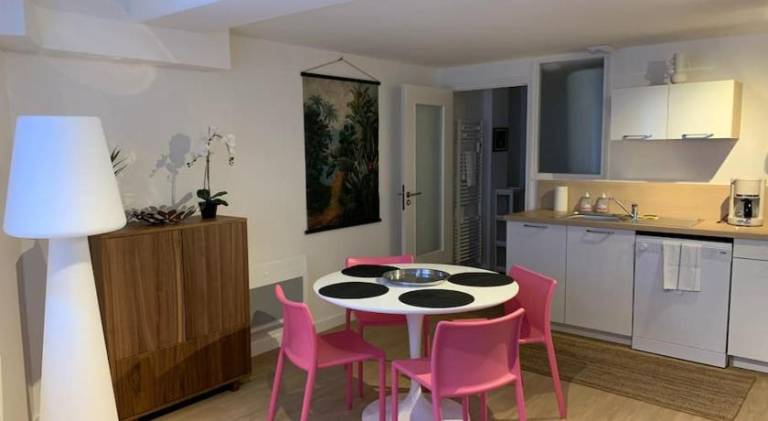 Apartment with 2 rooms for 4 persons — photo 3