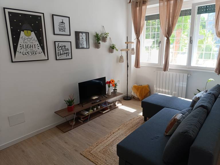Rental apartment with yard | Garden view — photo 2