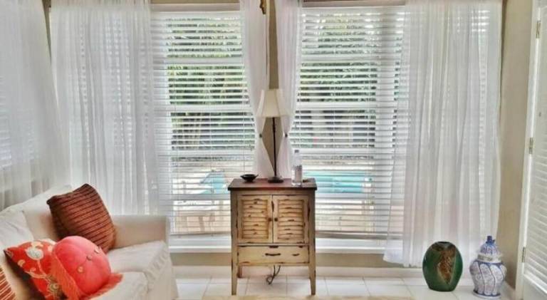 Vacation home with pool | Pets allowed — photo 2