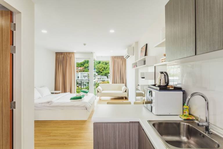 Condo Kata Beach