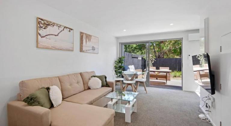 Holiday apartment with 2 rooms for 6 persons in Christchurch