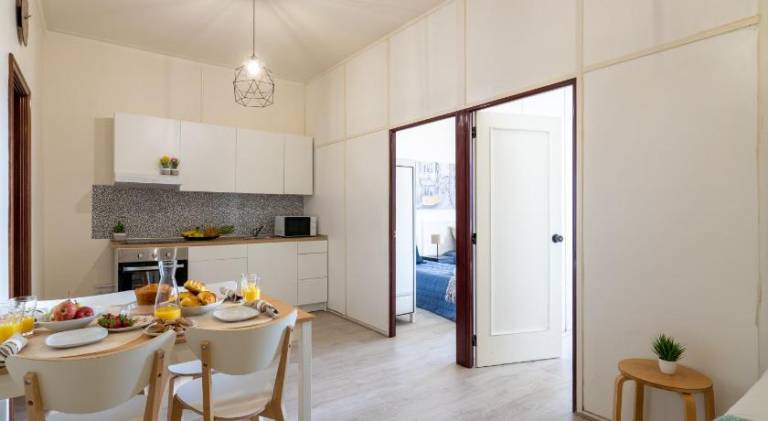 Apartment | Near São Bento Railway Station | Suitable for remote work — photo 2