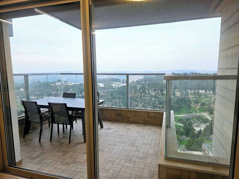 Apartment Mevaseret Zion