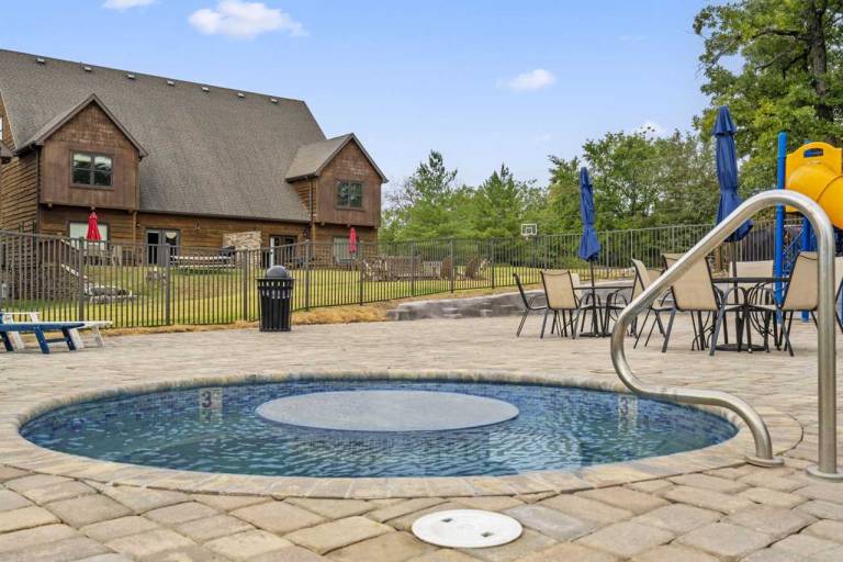 Family-Friendly Lake Retreat, Cmty Firepits, Playground and Hot Tub, Free SDC Tickets & more! in Branson, MO