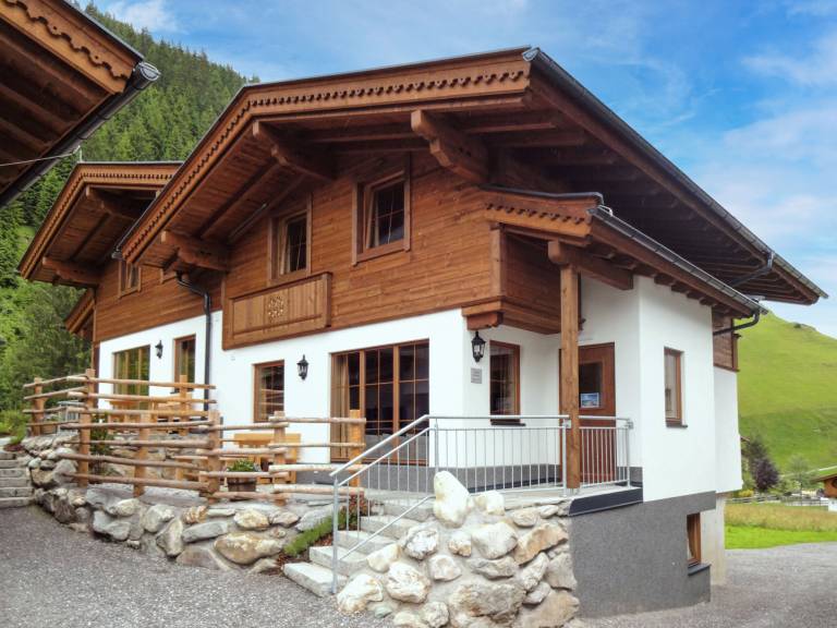 Ferienhaus in Juns, Hintertux für max. 9 Personen