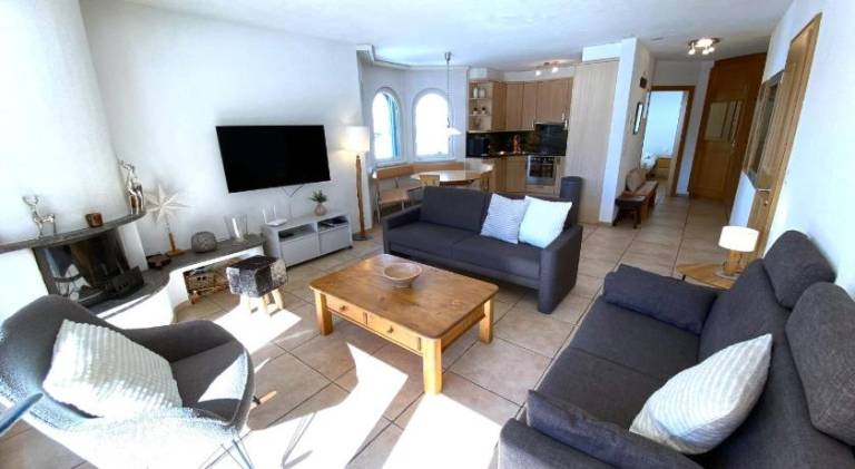 Rental apartment with 3 rooms for 6 persons — photo 2