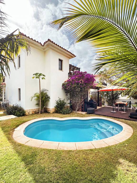 Villa Santa Maria