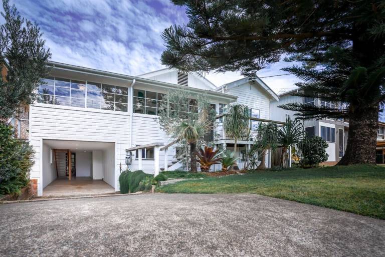 Holiday Houses & in Mylestom from 125 HomeToGo