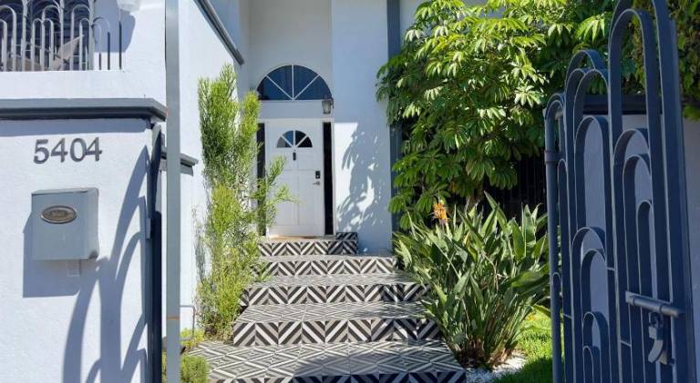 1000 m&sup2; Ferienhaus