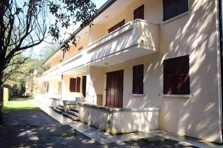 Charming rental apartment with terrace & garden | Close to the beach | Dogs allowed — photo 2