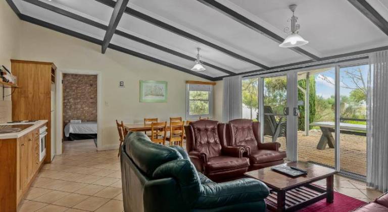 Farmhouse Deep Creek