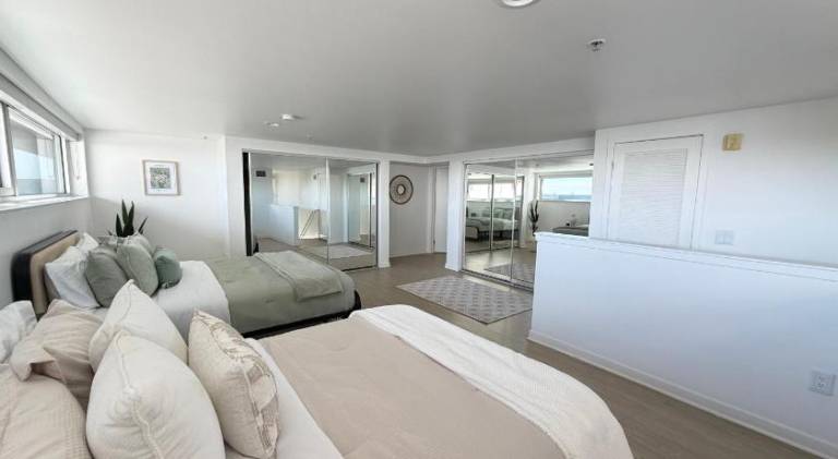 Santa Monica Pier 1 bedroom loft — photo 5