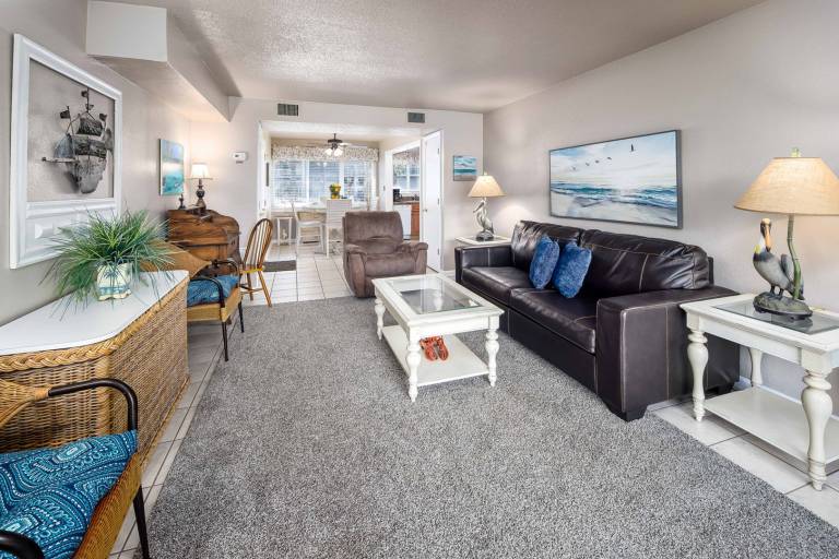 205A - 1BR/1 Bath at Seaspray Condos on Okaloosa Island, Fort Walton Beach, Fl — photo 3