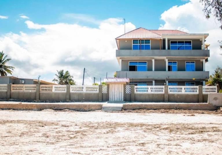 Apartament Uroa